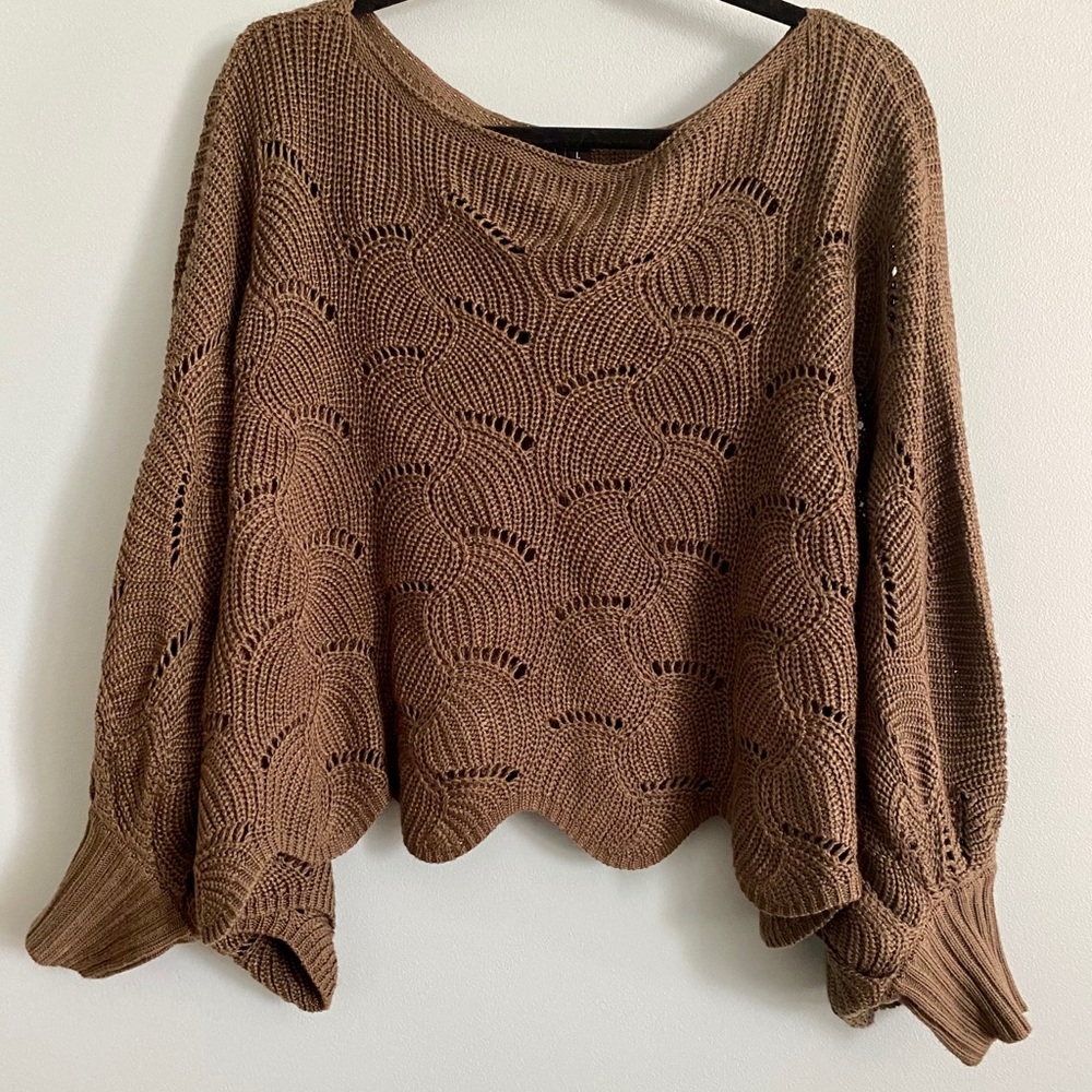 Green Brown Scalloped Sweater!✨